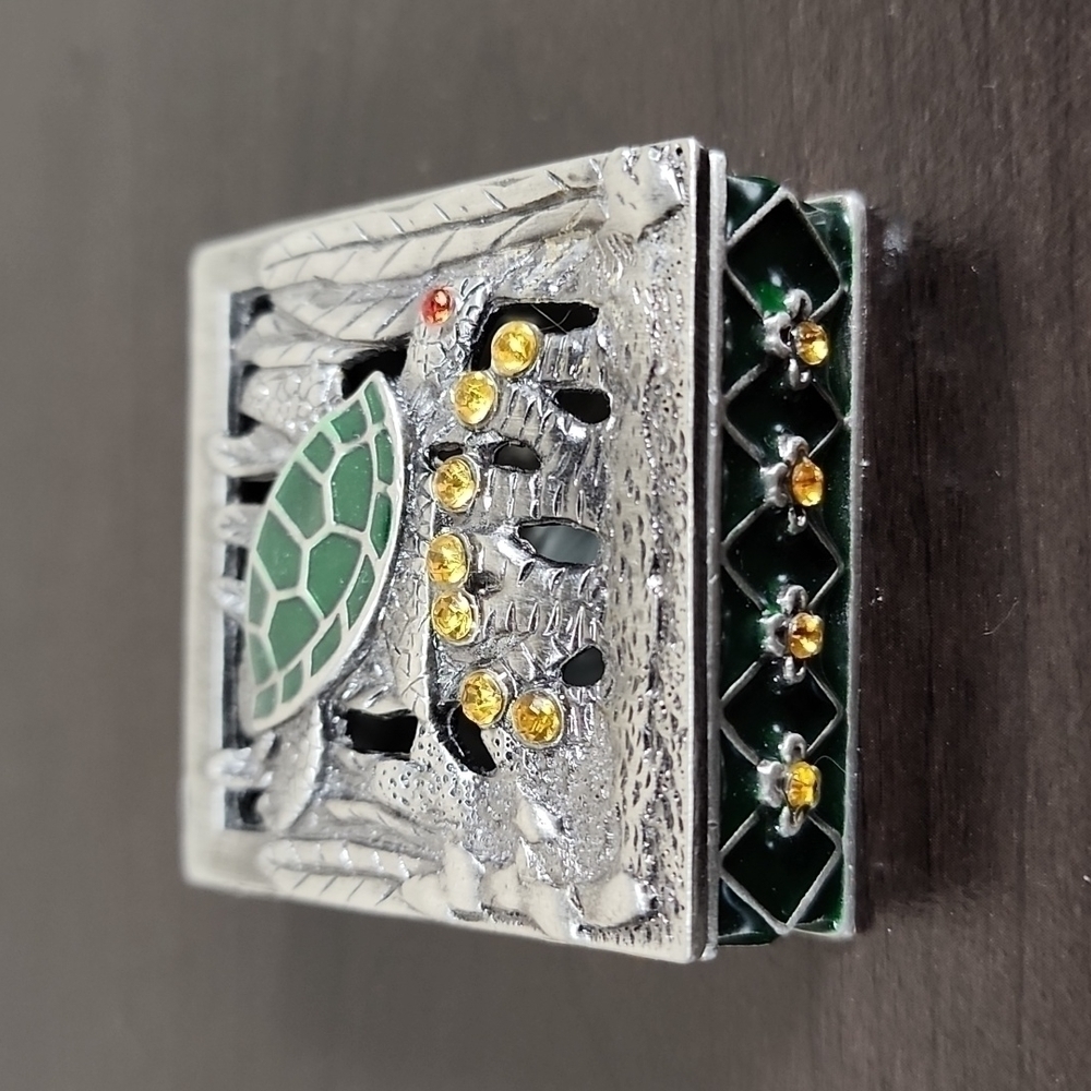 Cute Small Trinket Box - Picture 4 of 6